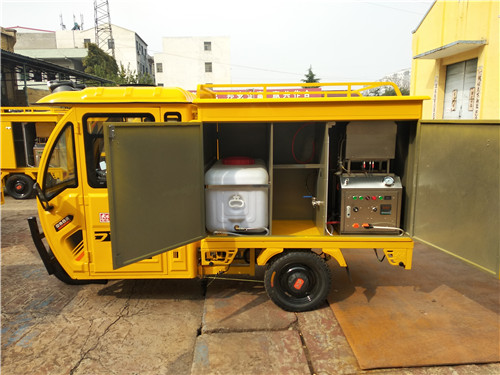 蒸汽洗車(chē)機(jī)內(nèi)部配置展示 蒸汽洗車(chē)機(jī)